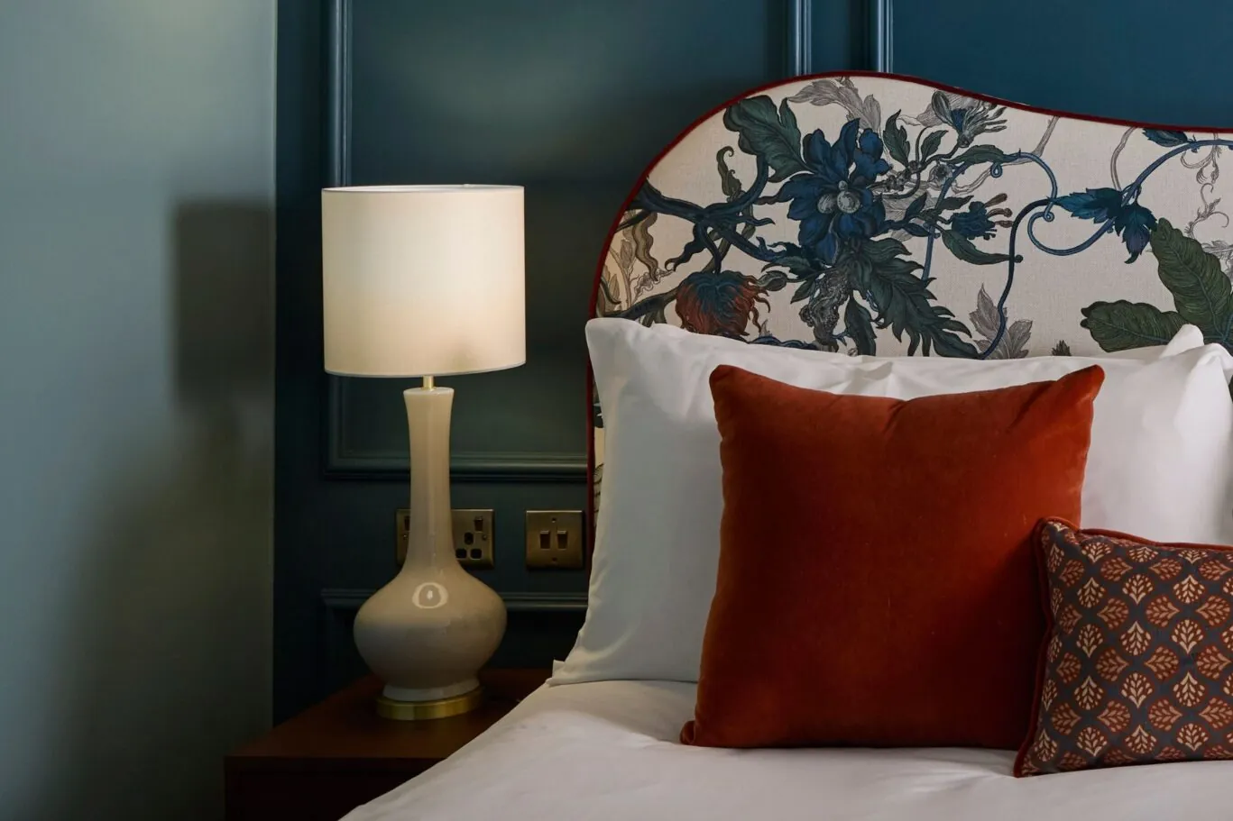 The Francis Hotel Bath snug room blue
